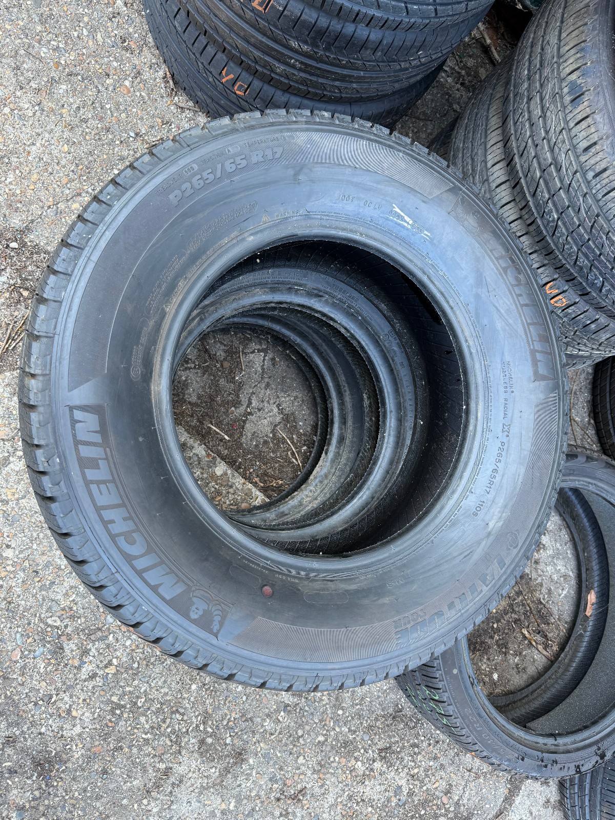 New 265 65 17 Michelin, Latitude Tour, M+S, 110S, x1 Singles (F1_tyres) L1828