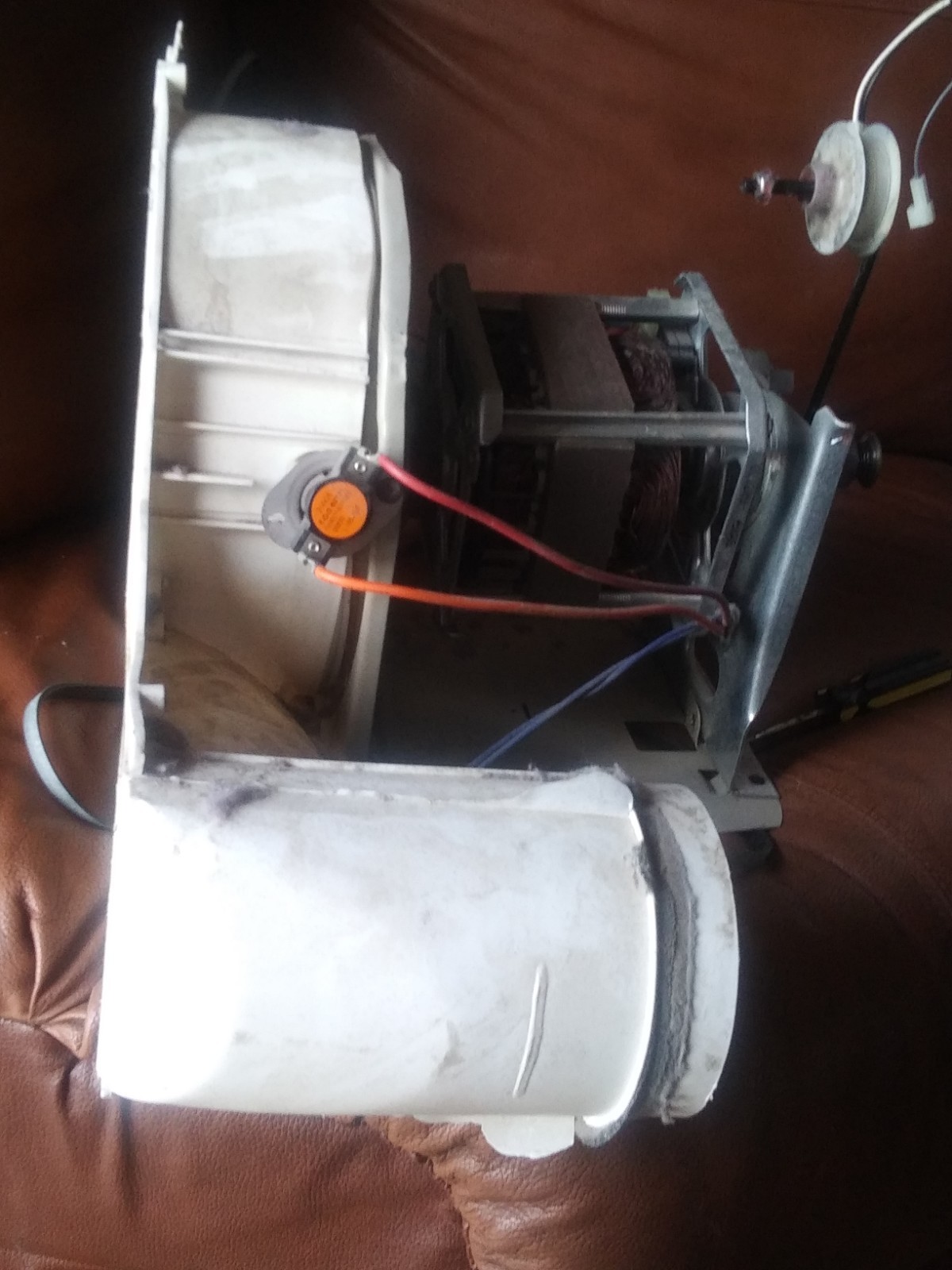 DCVH680EJOWW GE dryer motor and belt works no issues used