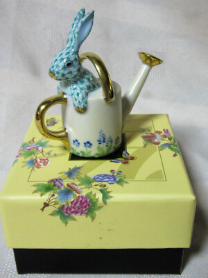 HEREND WATERING CAN BUNNY RABBIT GREEN FISHNET #VHV-05238 BRAND NIB SAVE$$ F/SH