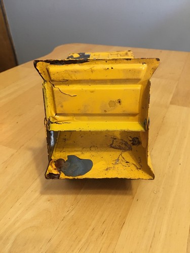 Mid 70's ERTL International S-Series Dump Truck Model 3605