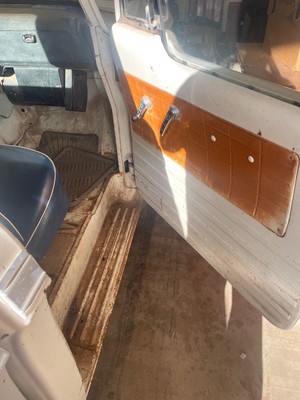 image 2 of interior