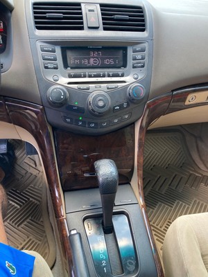 image 7 of interior