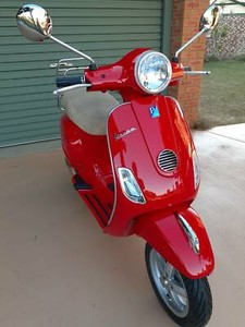 Vespa Scooter In Gold Coast Region Qld Scooters Gumtree Australia Free Local Classifieds