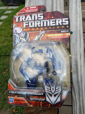TRANSFORMERS SOUNDWAVE Generations Deluxe Cybertronian Hasbro Figure Tank Takara