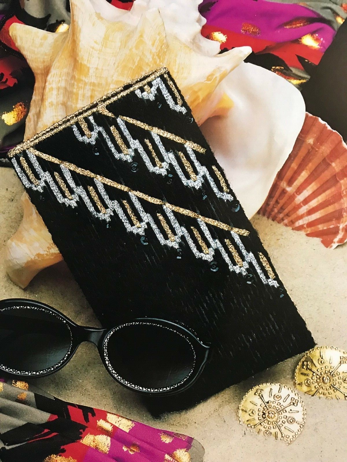 Annies Attic Club Plastic Canvas Patterns Eyeglass Cases/Check Covers/Sachet