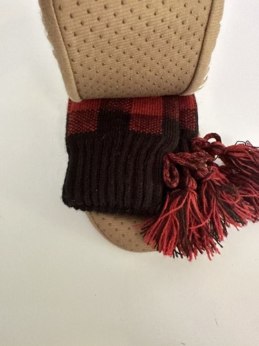 MukLuks Womens Size 8-10 L/XL Red Black Lumberjack Plaid SLIPPER socks