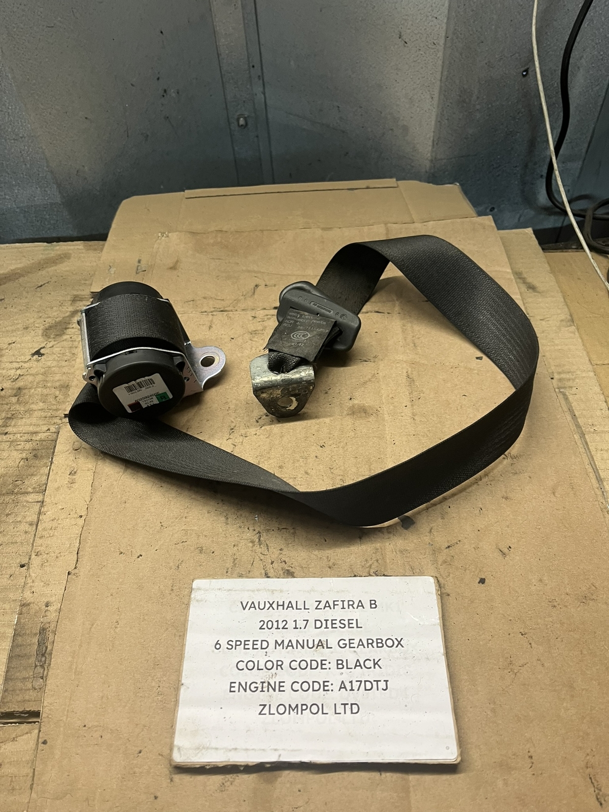 Vauxhall Zafira B 2012 1.7 Diesel O/S/R 2 Seat belt 602592400E