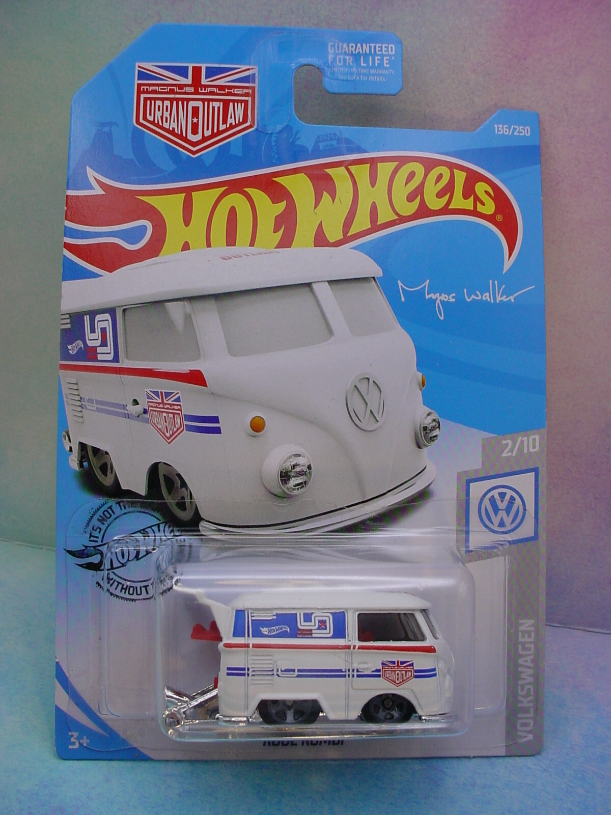 クールコンビ　スーパートレジャーハント　hotweels vw bus sth Hot Wheels Legends Tour Kool Kombi - YouTube