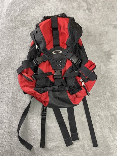 S*3様 Oakley icon tactical backpack 90s 赤 s-l1200.jpg