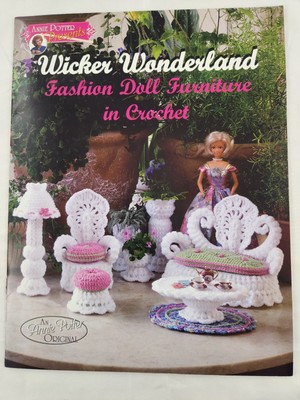 Wicker Wonderland Fashion Doll Furniture in Crochet pattern booklet, 2004 NEW