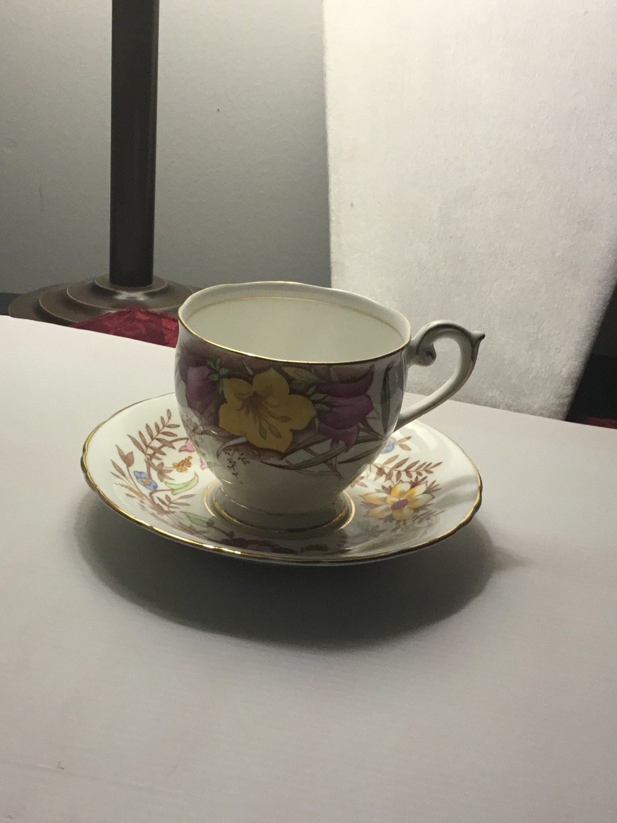 Fine China Teacups & Saucers (6) Made in England 1940's Queen Anne, Colclough