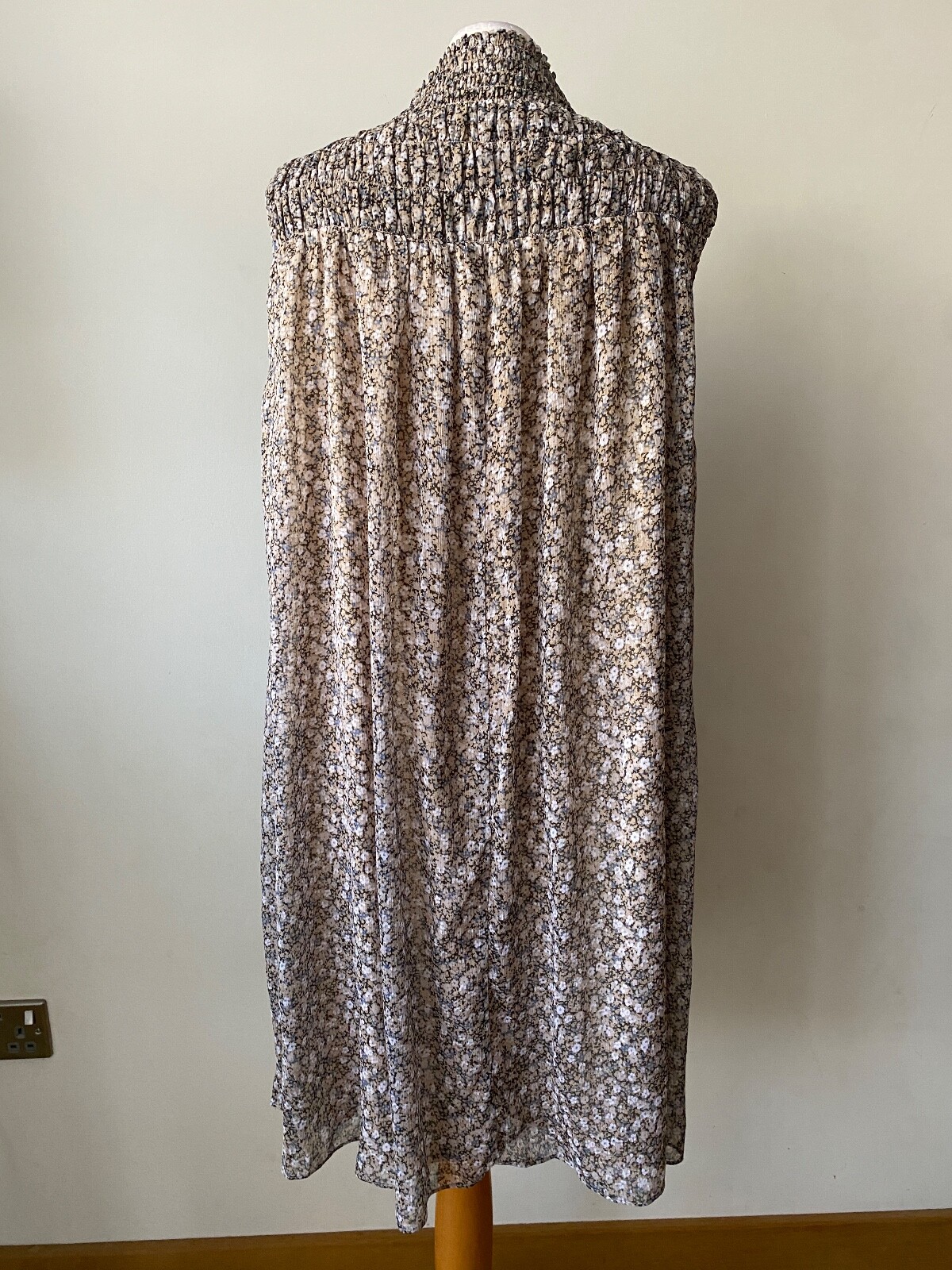 Coco Blanco High Neck Smock Dress S, M, L Chiffon Lined - Picture 7 of 12