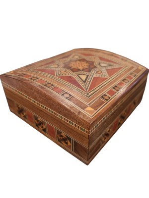 Mother of pearl mosaic inlay  jewelry box Middle Eastern Style Cedar Wood.
