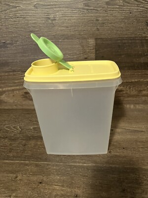 Tupperware Jr. Cereal Storer 