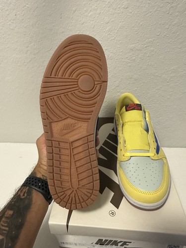 Pre-owned Jordan Nike X Travis Scott Wmns Air  1 Low Og Sp Dz4137-700 “canary” Men's Size 8 In Yellow