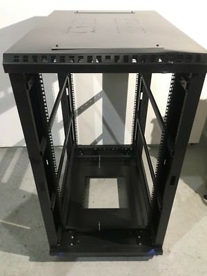 Kendall Howard Wall Mount Rack (22U) 3170-3-001-22   ️  ️ 