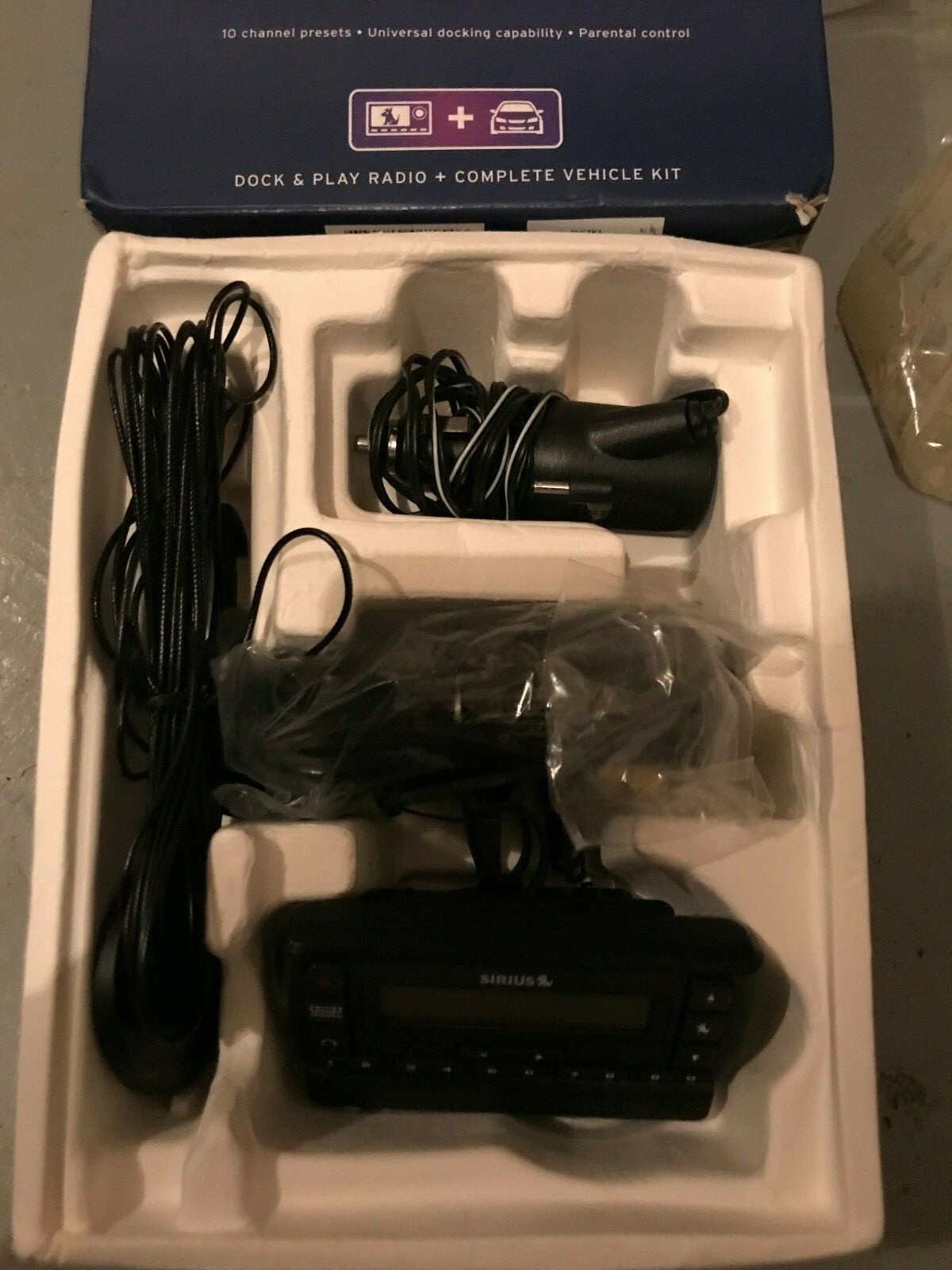 Sirius Stratus 5  Satellite Radio Possible Lifetime Activated Sub READ