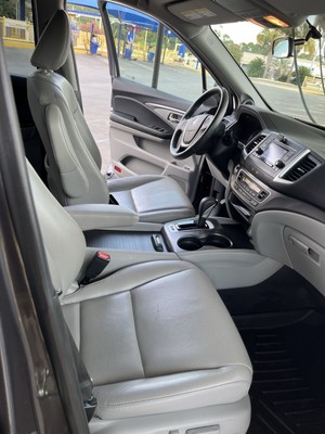 image 14 of interior