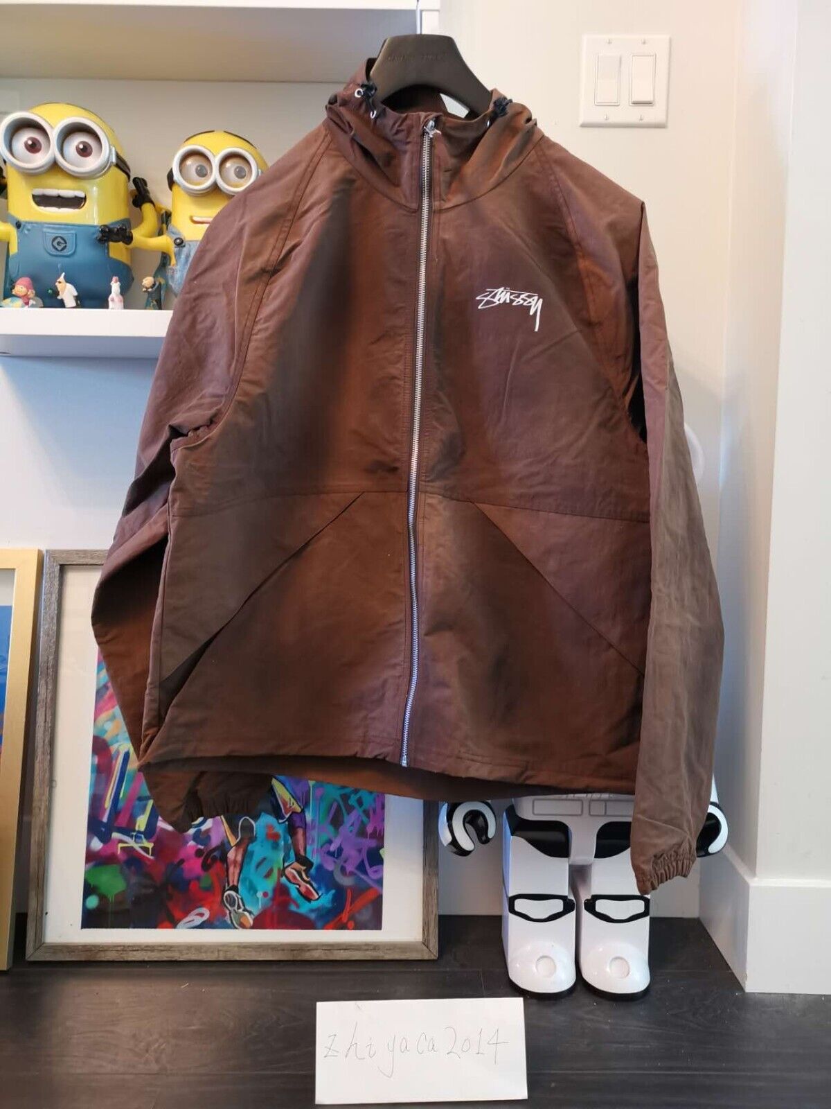 Stussy Wave Dye Beach Shell Men's Jacket Coffee/Brown/Yellow Stussy Wave Dye Beach Shell Men's Jacket Coffee/Brown/Yellow