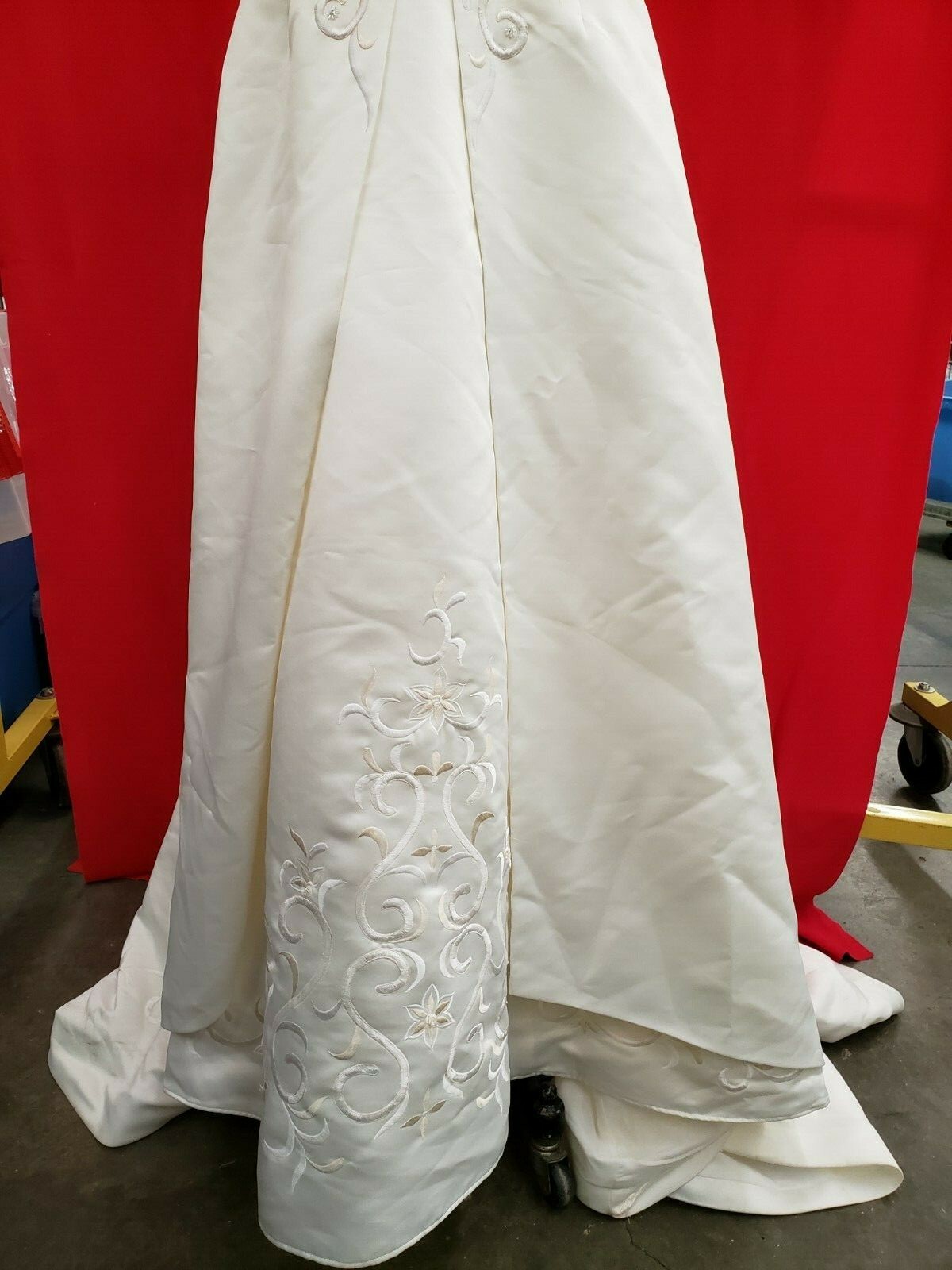 Da Vinci Wedding Dress