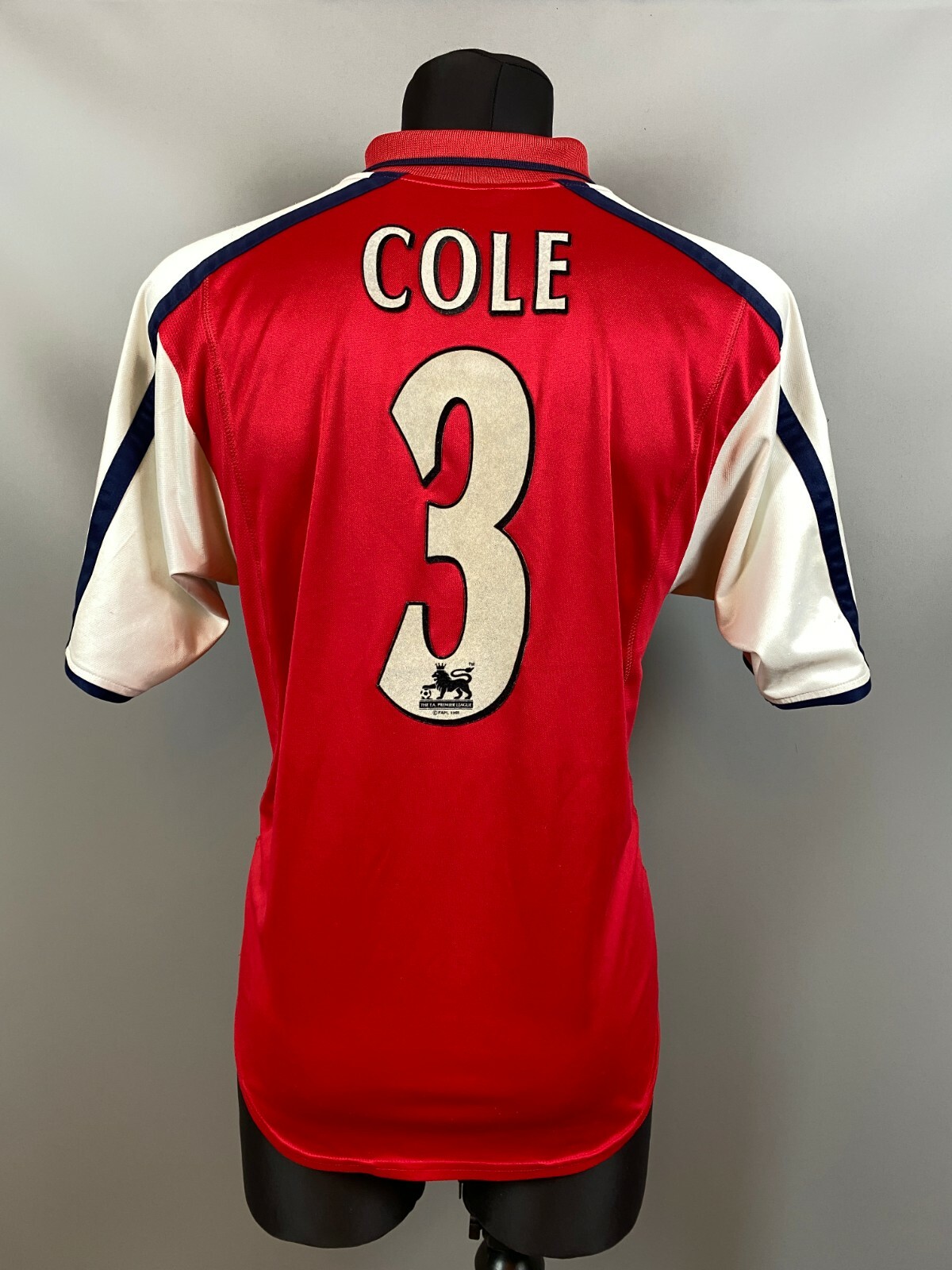 ARSENAL 2000 2002 COLE HOME SHIRT FOOTBALL SOCCER JERSEY ARSENAL 2000 2002 COLE HOME SHIRT FOOTBALL SOCCER JERSEY
