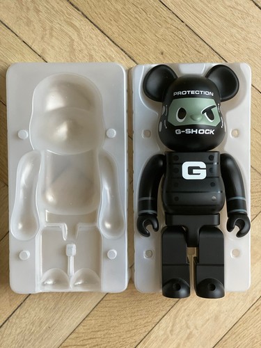 ベアブリック G-SHOCK 400%（CASIO G-SHOCK 30th Anniversary x