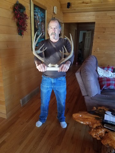 10 Point Antlers On original Skull Near Perfect net score 150 6/8