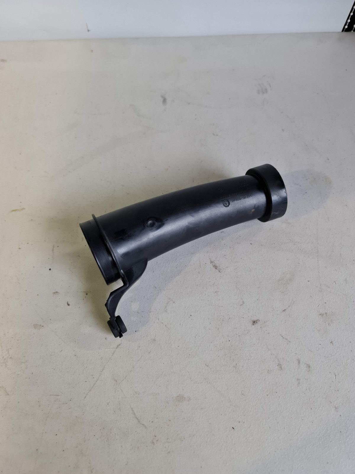 0 Bmw 2015-2020 13-71-7-846-272 13717846272 Clean Air Pipe Bottom 7846272 01 image 3