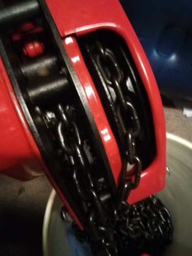 Manual Chain Hoist,4000 lb.,Lift 20 ft. DAYTON 1VW60