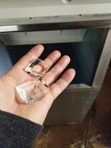 Hoshizaki ice machine Km-250 Mab