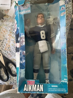 Starting Lineup Cowboys 1998 Troy Aikman Figure New with damaged Box