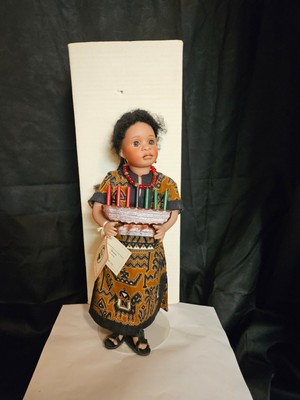 1994 Kwanzaa Lawton Cherished Customs Doll Ltd Edition 398/500 COA/Box