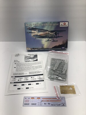 Amodel 1436 Airplane An-2 ''Colt'' With Ski Gear Scale Plastic Model Kit 1/144