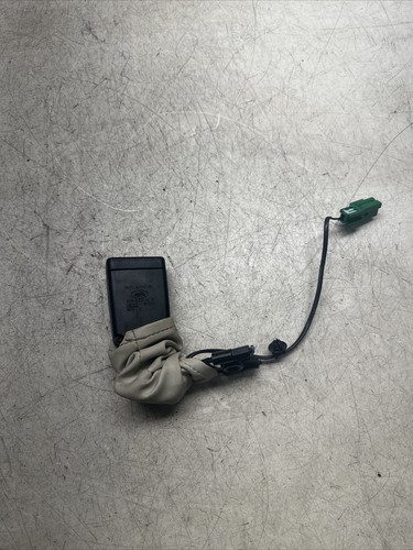 LAND ROVER SPORT L494 2ND ROW CENTRE SEAT BELT BUCKLE FK7260045BB 15-22