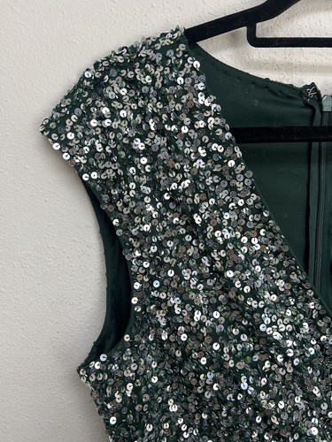 Pre-owned Mac Duggal Cap Sleeve Sequined High Slit V Neck Belted Gown Size 10 Green 5489