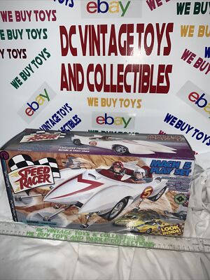 RARE SPEED RACER MACH 5 PLAY SET WITH EXCLUSIVE SPRIDLE & CHIM CHIM FIGURES. NEW