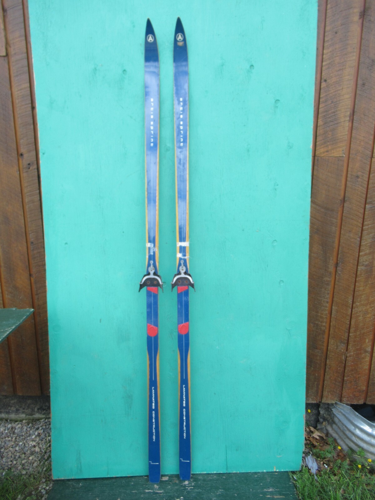 OLD VINTAGE Wooden 79