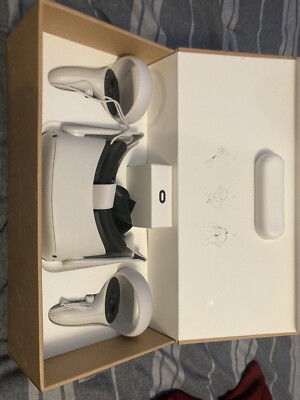 Oculus Quest 2 256GB Advanced All-in-one VR Headset   White (301-00351-01)