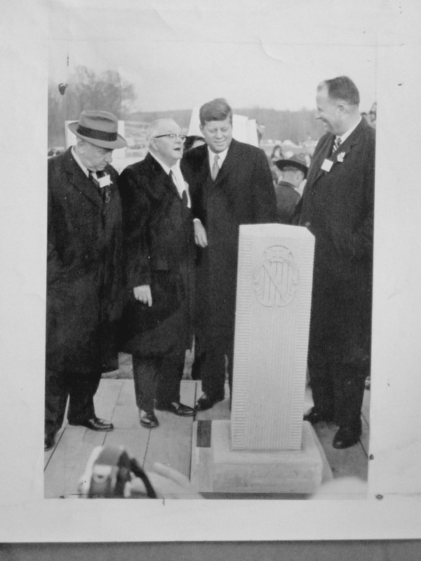 1963  Photo Original Press President Kennedy Govnor Carver New York Express Way