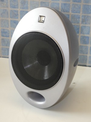 kef kht 2001