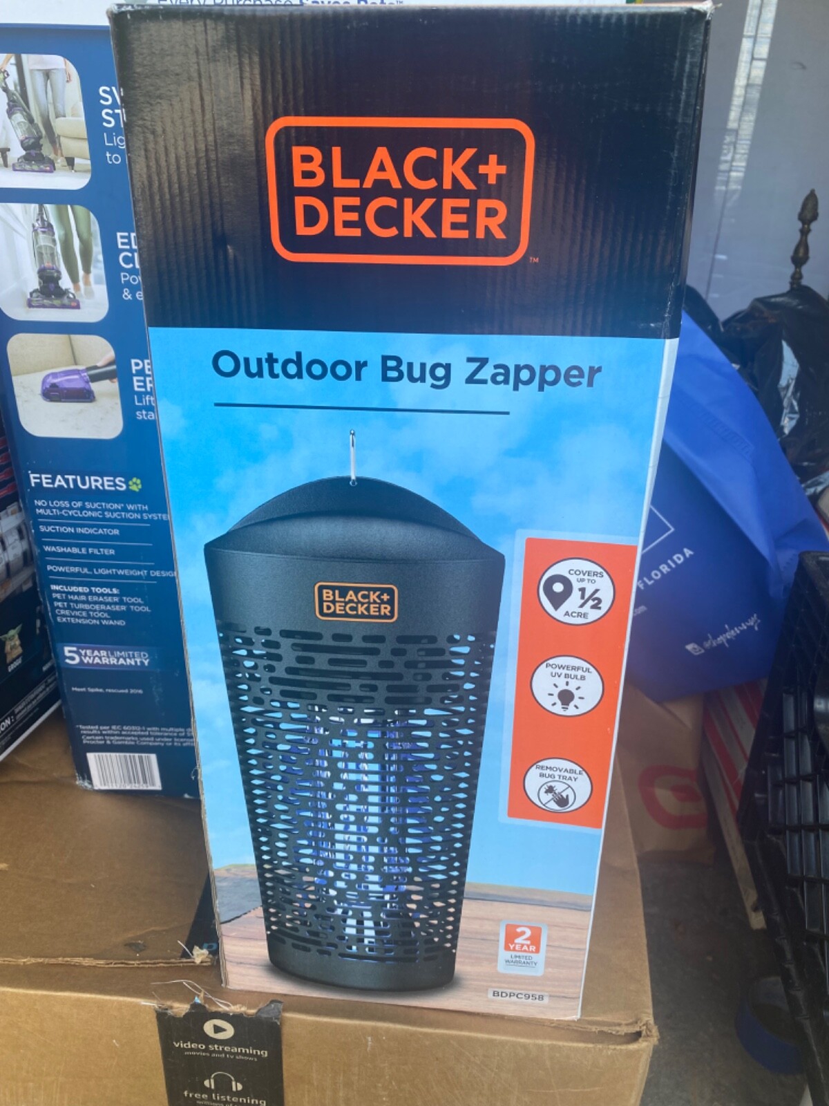 BLACK + DECKER Bug Zapper - OUTdoor/INdoor Mosquito Repellen