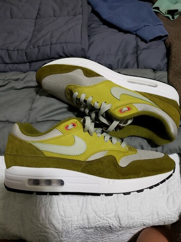 Nike Air Max 1 Premium Curry Green Olive FlakPe.. in Nike Air Max 1 Premium Curry Green Olive FlakPe.. in