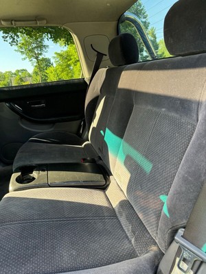 image 4 of interior