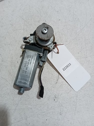 MERCEDES-BENZ C280 W203 06-07 FRONT PASSENGER SEAT ADJUSTMENT MOTOR BOSCH