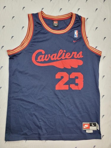 チ*ン様 刺繍 NBAユニフォーム Cleveland Cavs LeBron s-l400.jpg