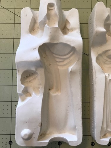 Vintage Duncan Ceramic Mold Wise Man w/ Vase Nativity DM-564A Christmas