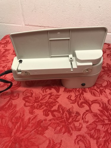 Martin Yale 1616 Desktop Electric Letter Opener