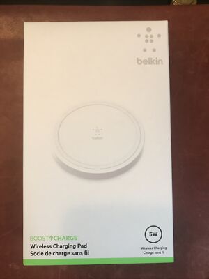 Belkin Wireless Charger, BoostUp 5W Charging Pad Qi-Certified Compatible with iP