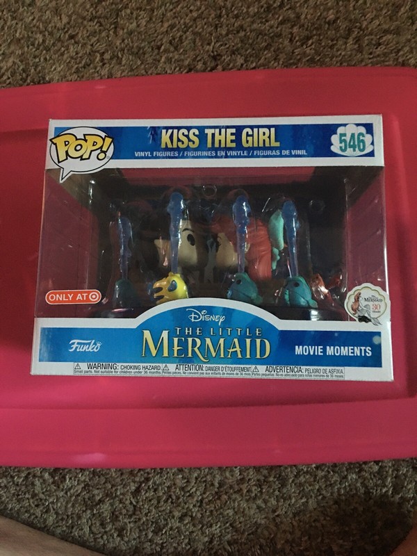target little mermaid kiss the girl funko pop