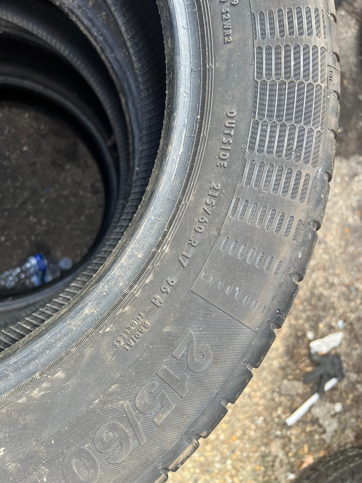 215 60 17 Continental, CEC 5, 96H, x2 A Pair 7.5mm  (F1_tyres) YD027